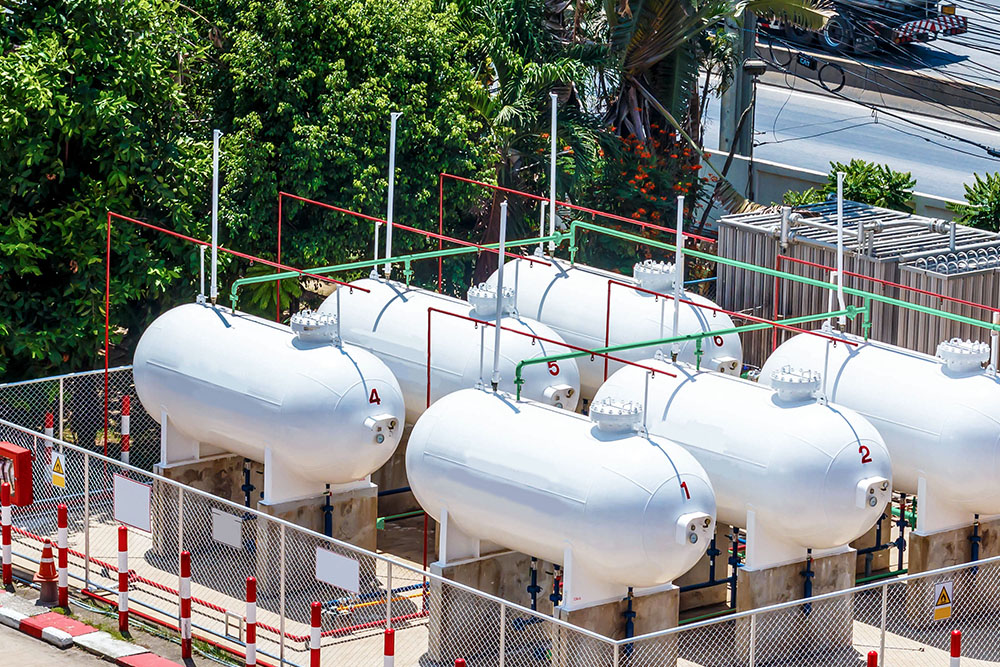 01_04_AdobeStock_158618593_sRGB