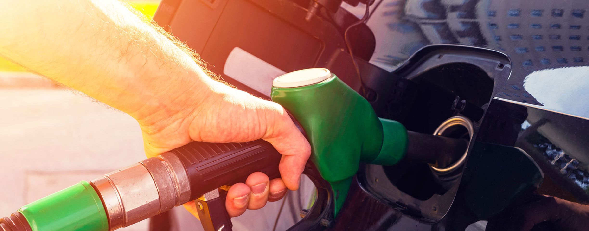 csm_image_service-station-fuel-pump_AdobeStock_238510763_Standardlizenz_2022-03-05_1920px_dbd0b73a00